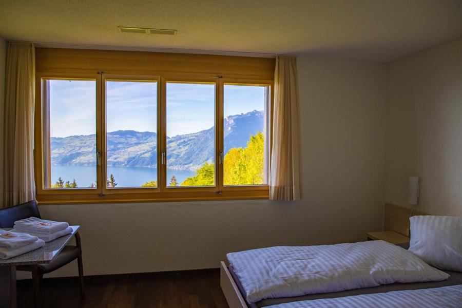 Auszeit-Hotel Z Aeschiried Aeschi Bei Spiez Δωμάτιο φωτογραφία