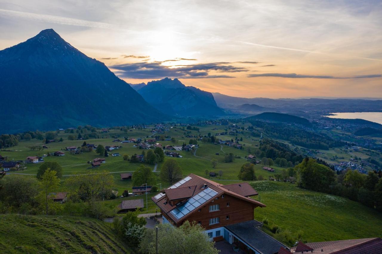 Auszeit-Hotel Z Aeschiried Aeschi Bei Spiez Εξωτερικό φωτογραφία
