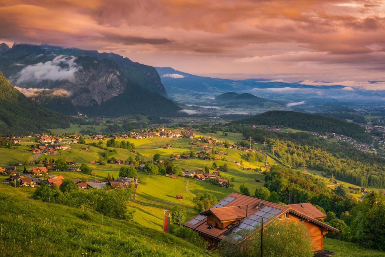 Auszeit-Hotel Z Aeschiried Aeschi Bei Spiez Εξωτερικό φωτογραφία