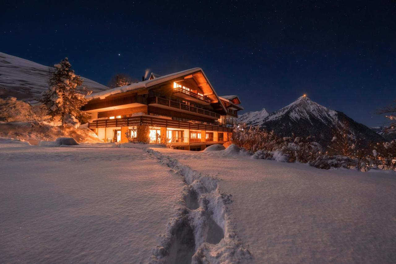 Auszeit-Hotel Z Aeschiried Aeschi Bei Spiez Εξωτερικό φωτογραφία