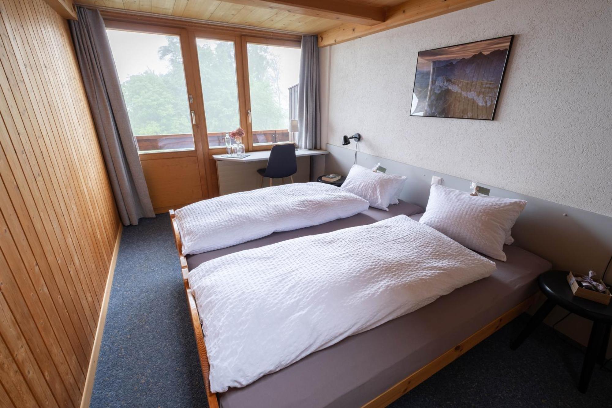 Auszeit-Hotel Z Aeschiried Aeschi Bei Spiez Δωμάτιο φωτογραφία