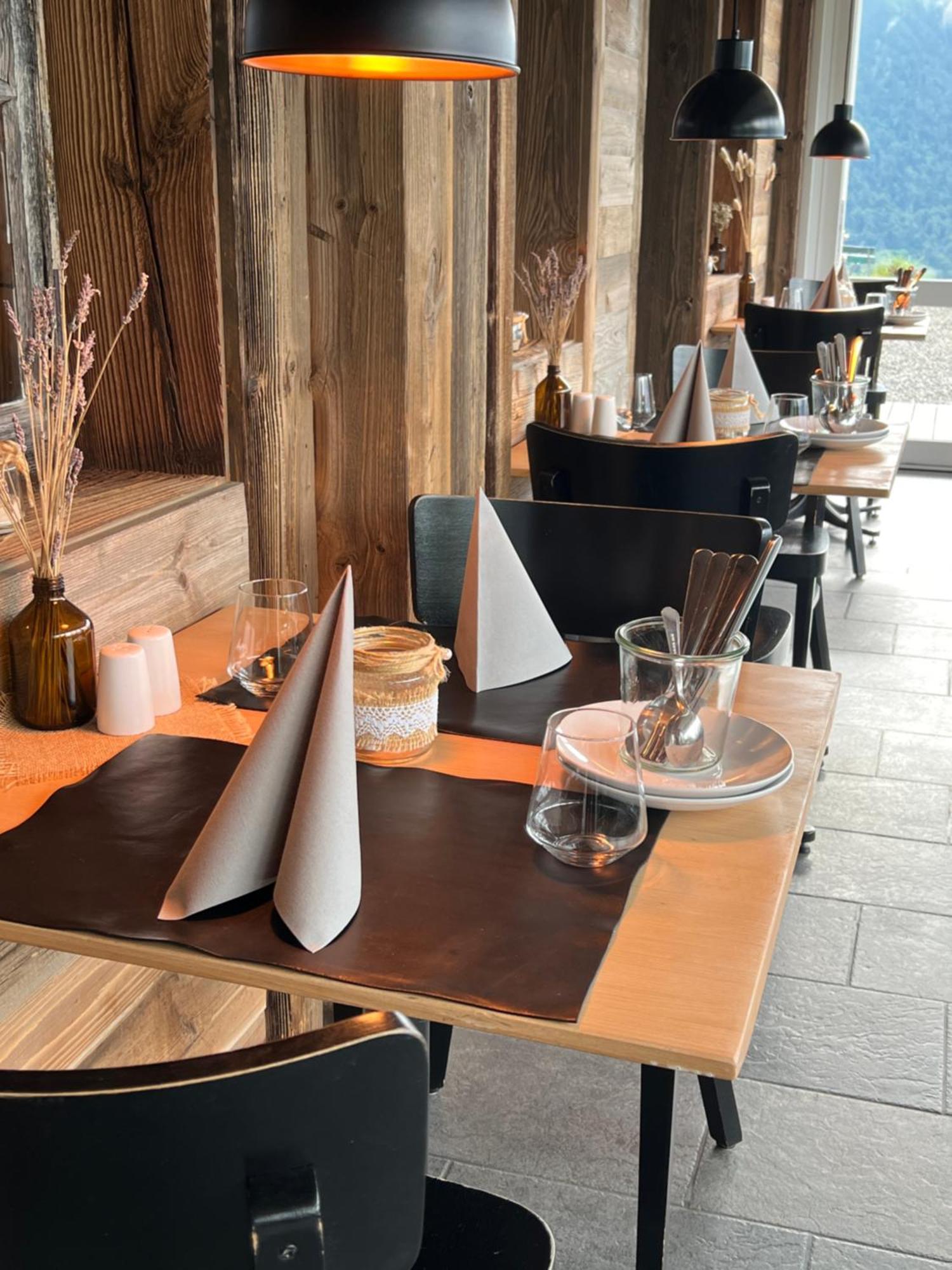 Auszeit-Hotel Z Aeschiried Aeschi Bei Spiez Εξωτερικό φωτογραφία
