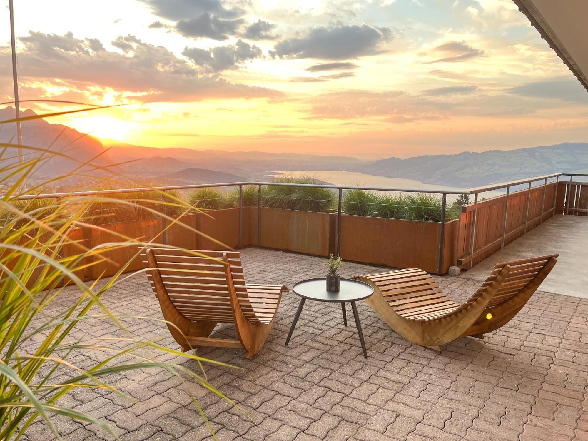 Auszeit-Hotel Z Aeschiried Aeschi Bei Spiez Εξωτερικό φωτογραφία