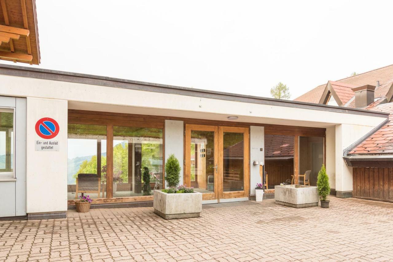 Auszeit-Hotel Z Aeschiried Aeschi Bei Spiez Εξωτερικό φωτογραφία